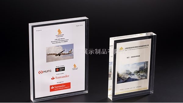 亞克力標(biāo)牌在我國受歡迎嗎？