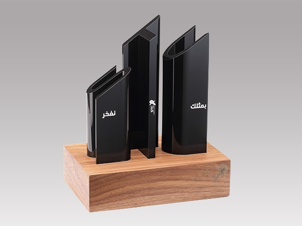 亞克力、MDF展臺