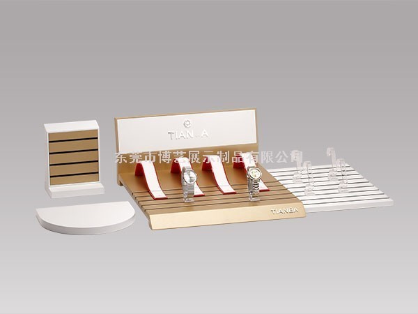 如何把亞克力展架做得更精美和通透呢？